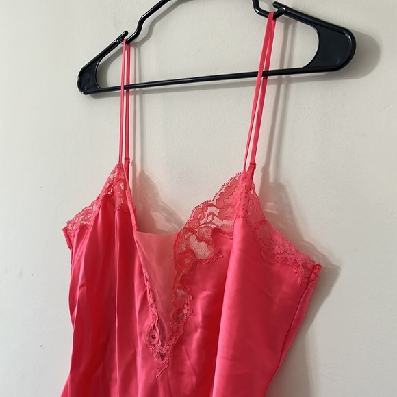 Victoria’s Secret Pink Lace Tie Back Adjustable Straps Camisole Tank Top Medium - Picture 4 of 9